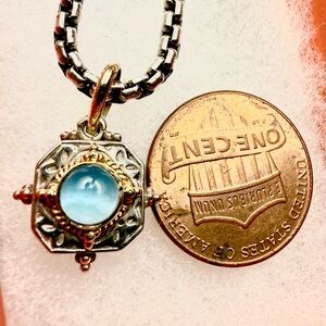 Konstantino Pendant and Chain 925/18k